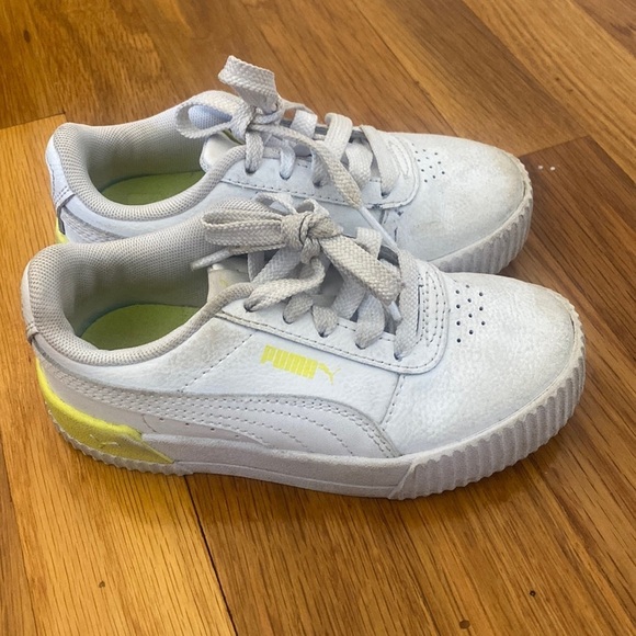 Puma Children’s White Sneakers Size 10 - Picture 1 of 8